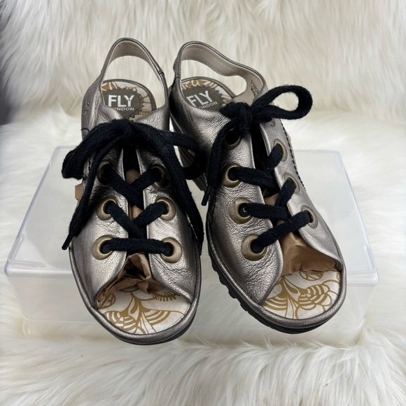 Fly London Silver Wedges Sandals Fashion-Forward Metallic - Picture 1 of 9